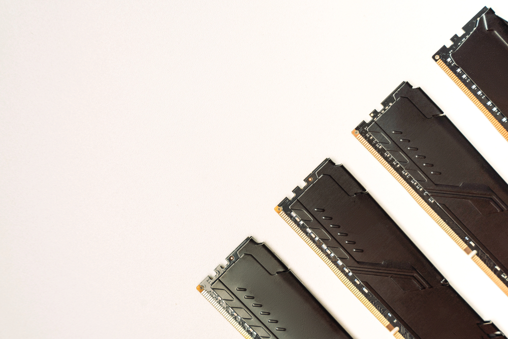 DRAM memory module